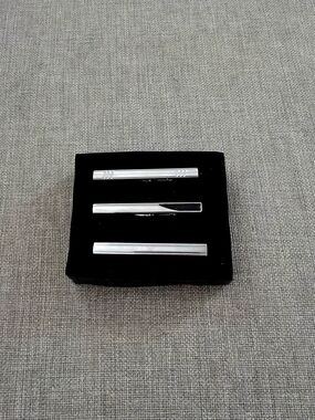 Polished Silver Men’s Tie Clip Set — Sleek Three-Piece Accessory